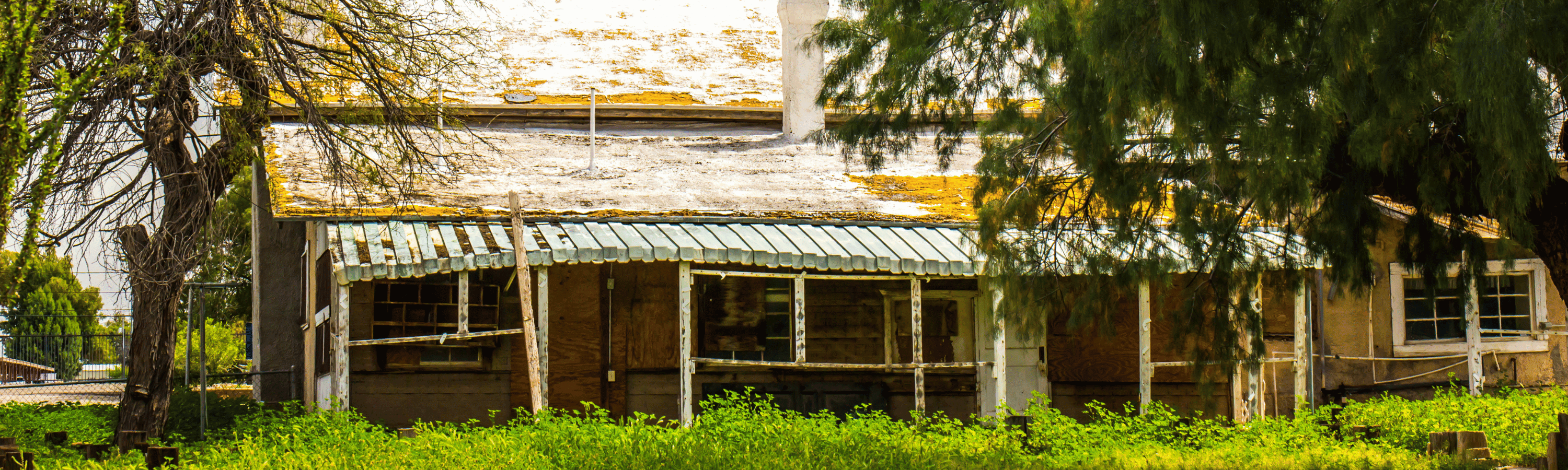 Structural defect in roof of a house