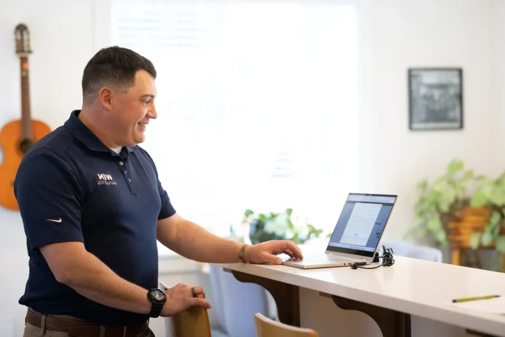 WIN Home Inspection laptop Flip